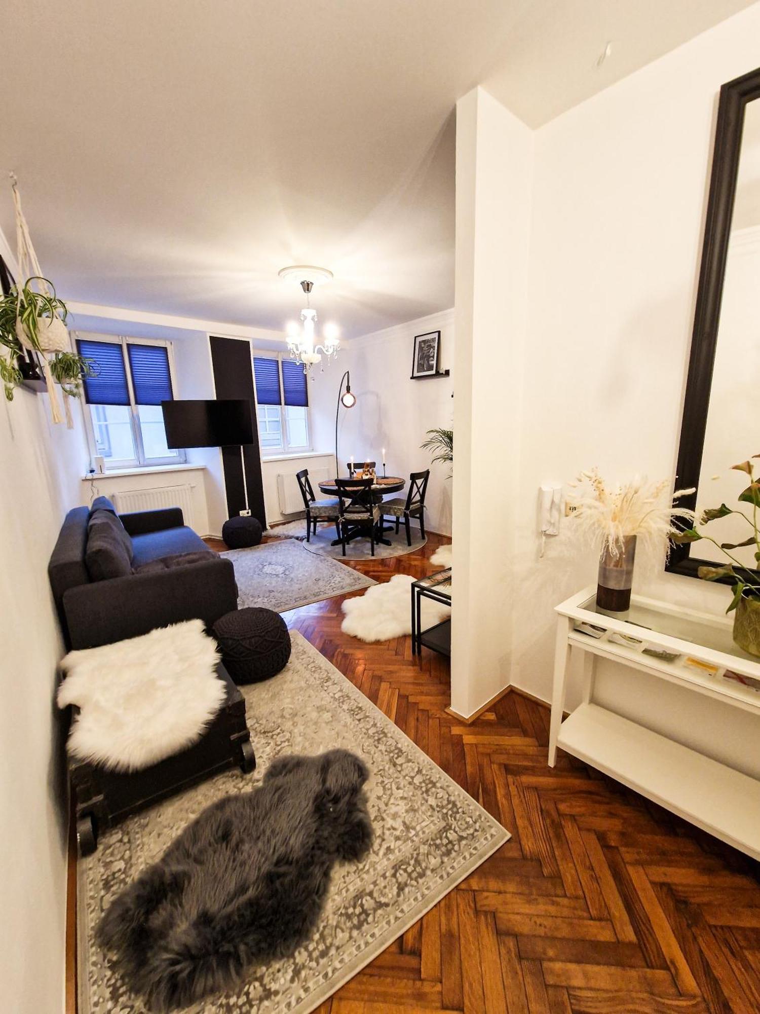Rm Appartements Мурау Экстерьер фото